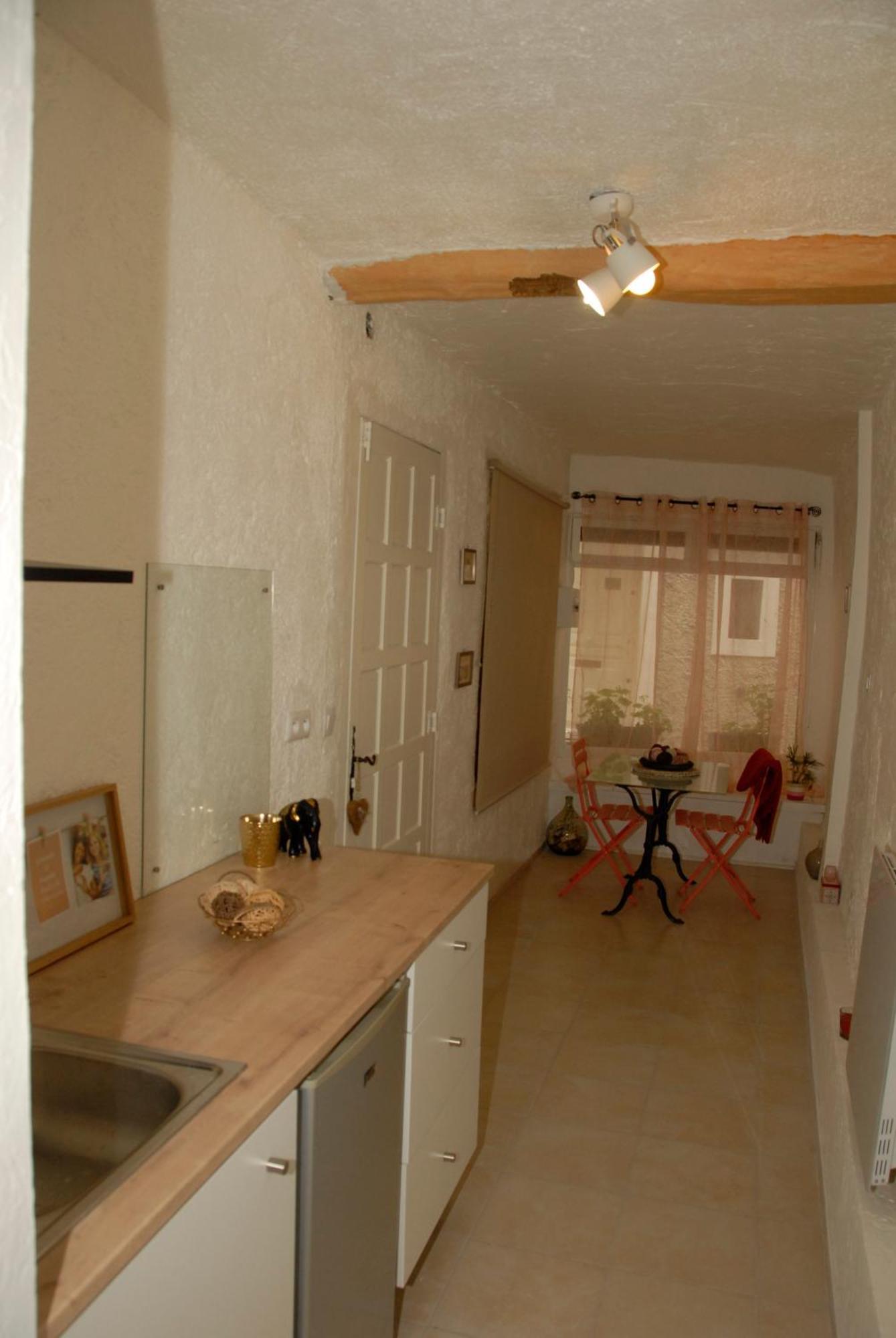 Joli Havre De Paix Apartment Vence Ngoại thất bức ảnh