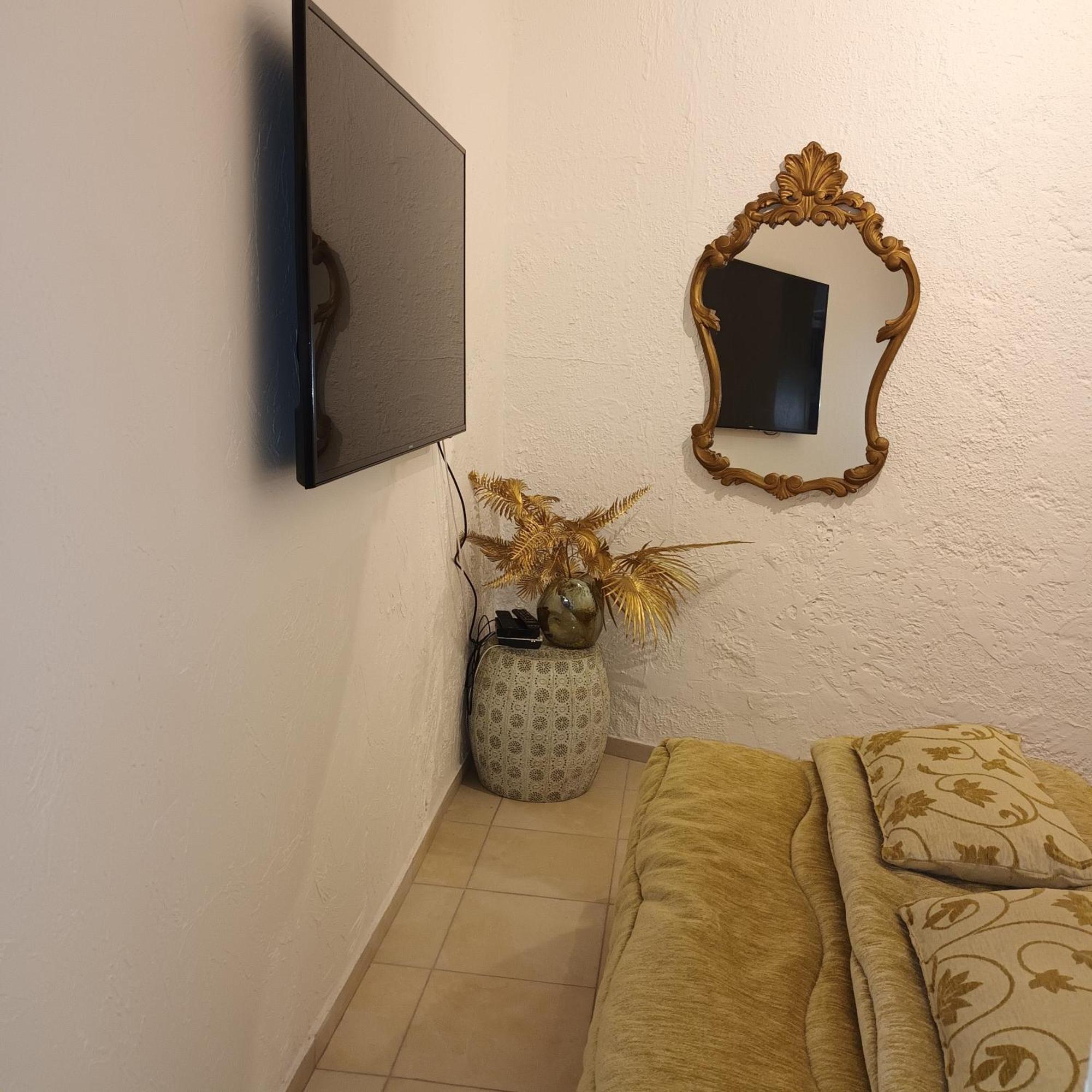 Joli Havre De Paix Apartment Vence Ngoại thất bức ảnh